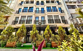 Pell Palace Hotel & Spa